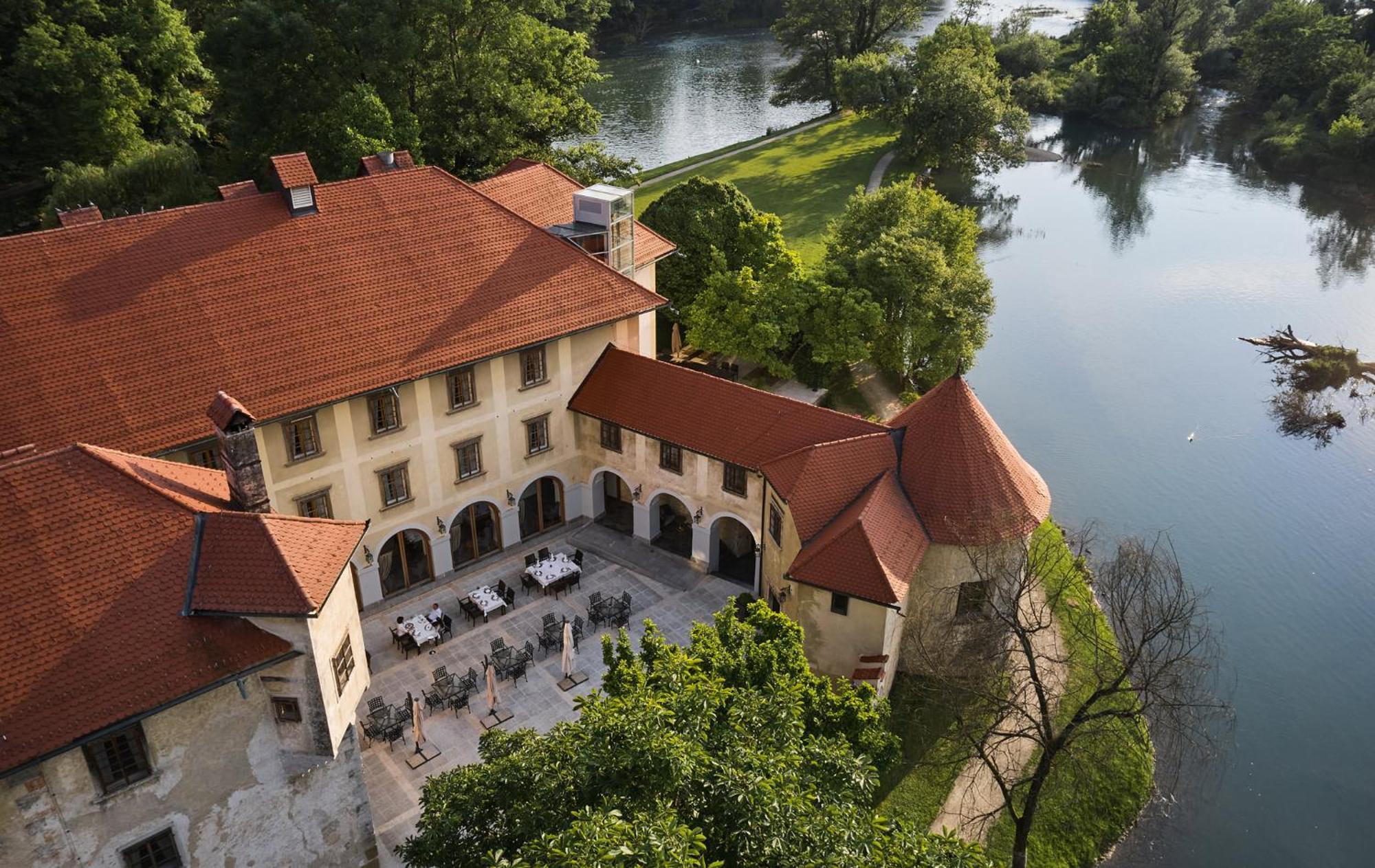 Hotel Grad Otocec - Relais Chateaux Εξωτερικό φωτογραφία